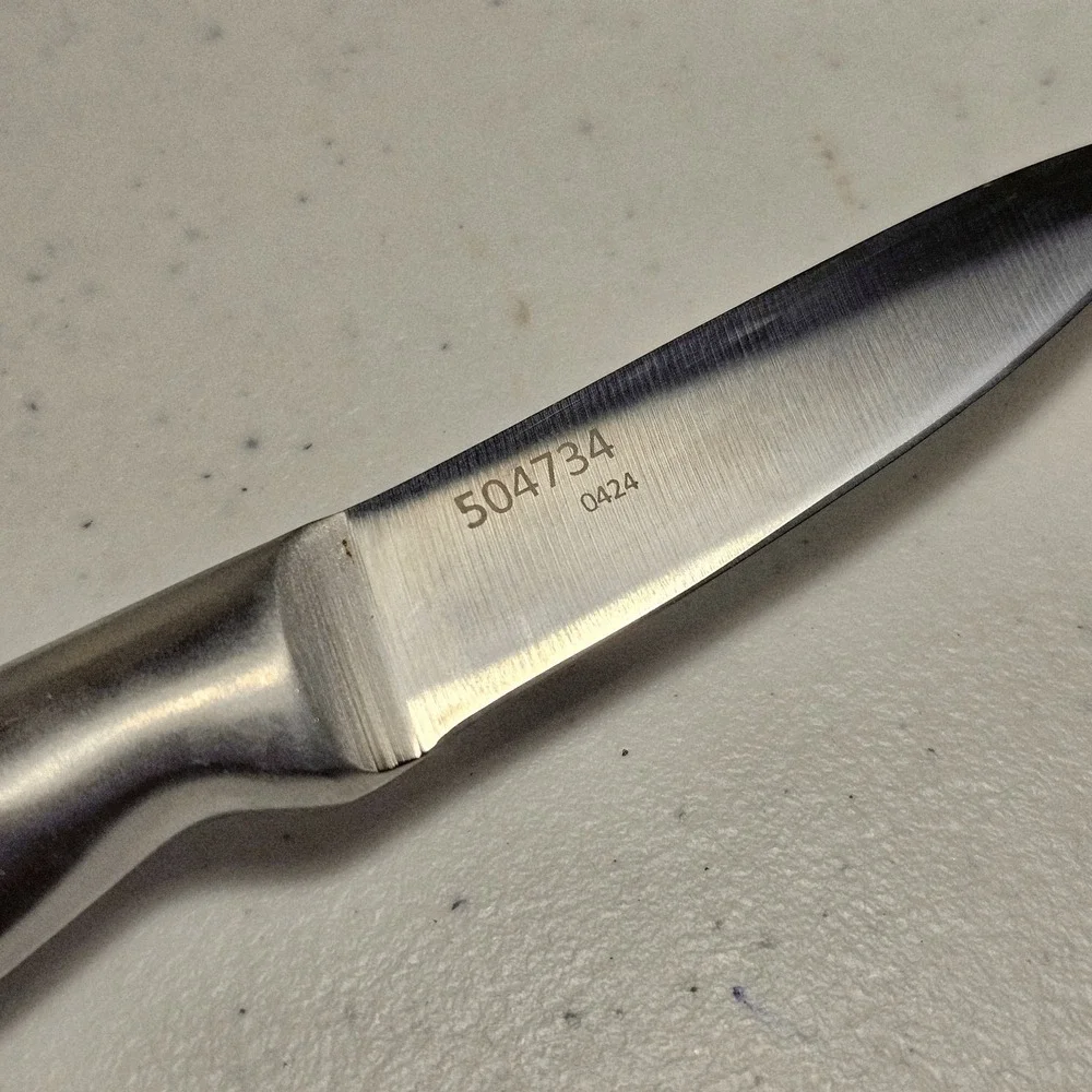 Cuisinart  Stainless Steel 8-inch Chef's  Knife with Blade Guard, Nice Balance